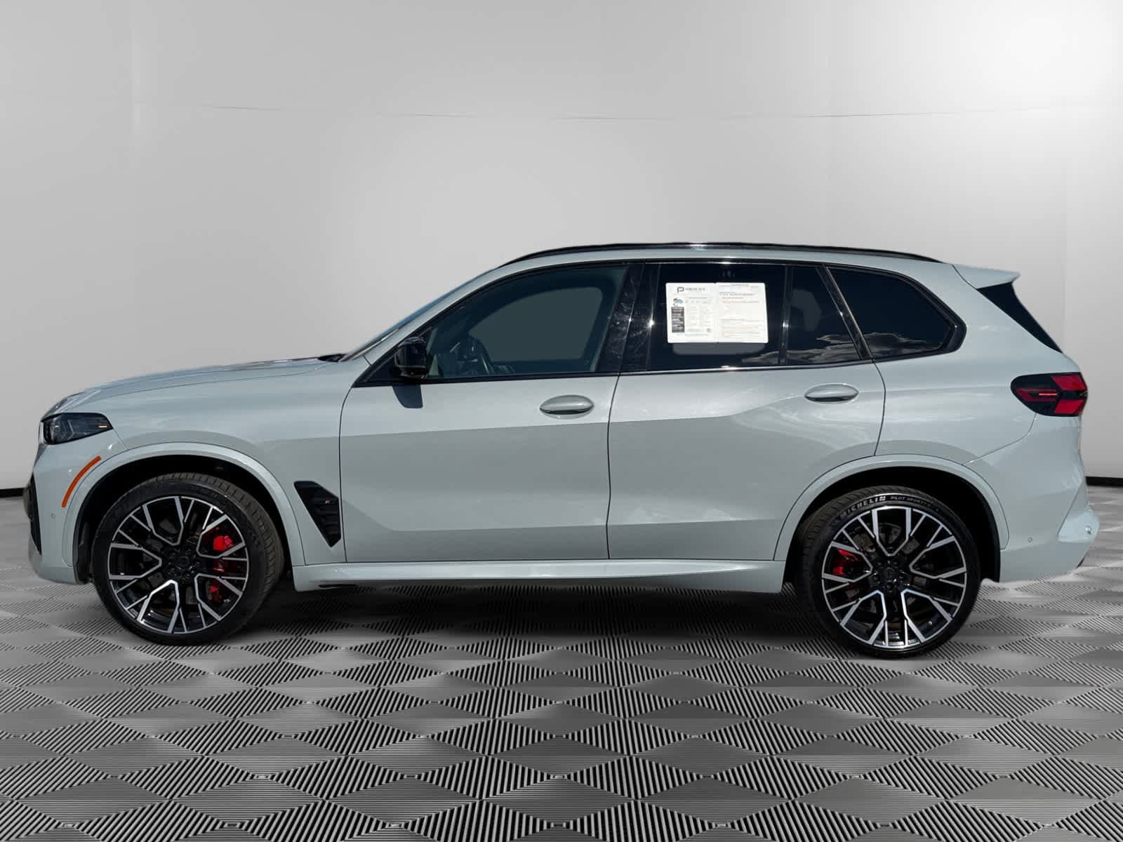 Used 2024 BMW X5 M Competition w/ Executive Package AWD/4WD image 2