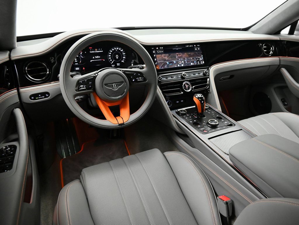 Used 2025 Bentley Flying Spur Plug-In Hybrid AWD/4WD image 11