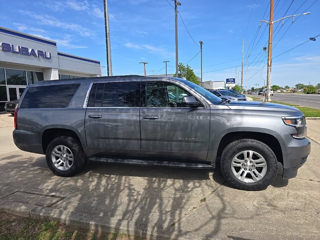 Used 2020 Chevrolet Suburban LT RWD video 2