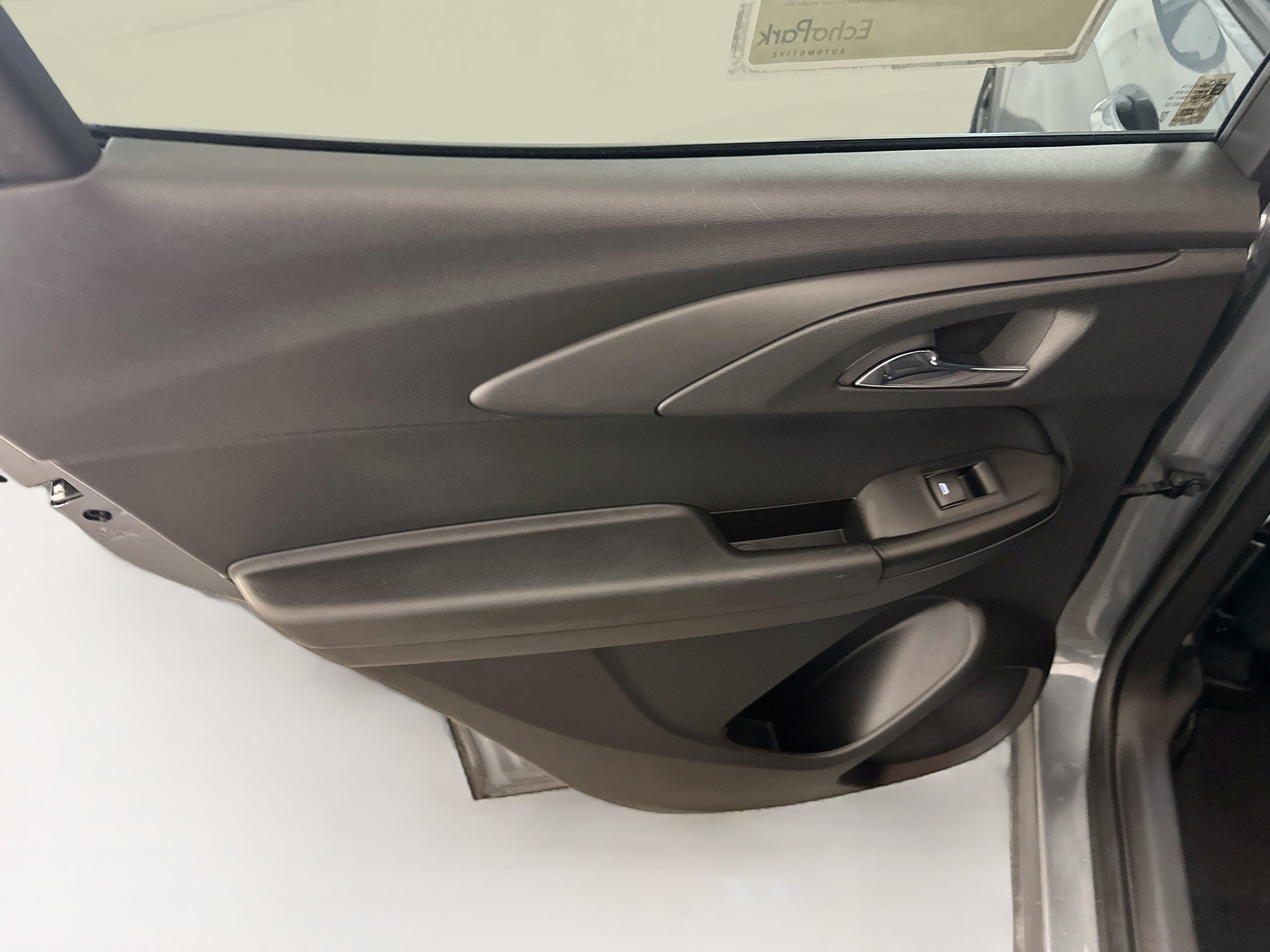 Used 2022 Chevrolet TrailBlazer RS w/ Technology Package AWD/4WD image 26
