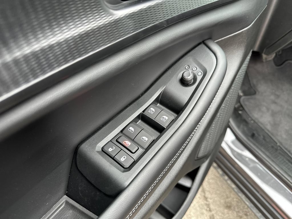New 2026 Jeep Grand Cherokee Laredo RWD image 18