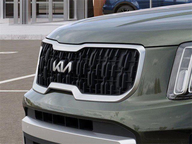 Certified 2025 Kia Telluride EX w/ EX Captain's Chair Package FWD image 12