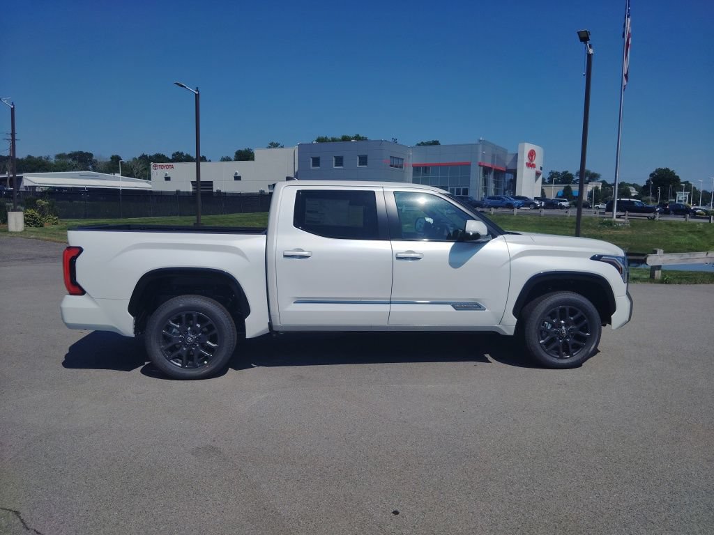 New 2026 Toyota Tundra Platinum AWD/4WD image 4