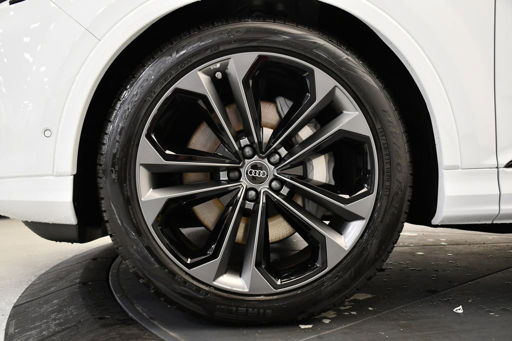New 2026 Audi Q7 3.0T Premium Plus image 13