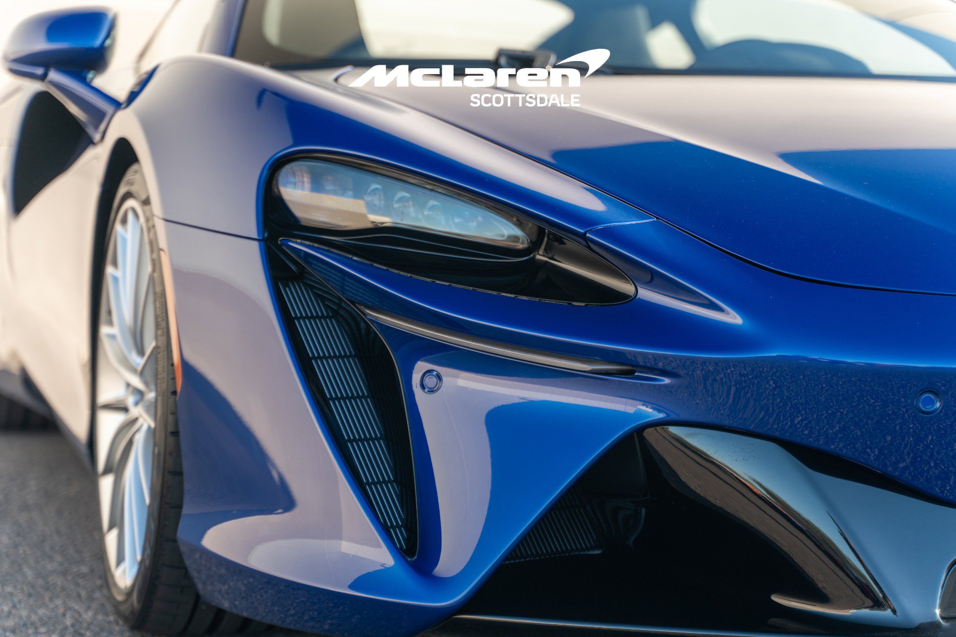 New 2026 McLaren Artura image 11