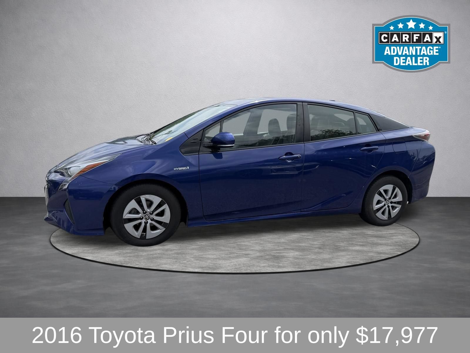 Used 2016 Toyota Prius Four w/ Advanced Technology Package FWD image 8
