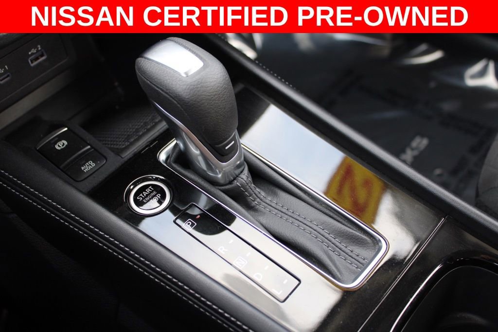 Certified 2024 Nissan Kicks SV image 38