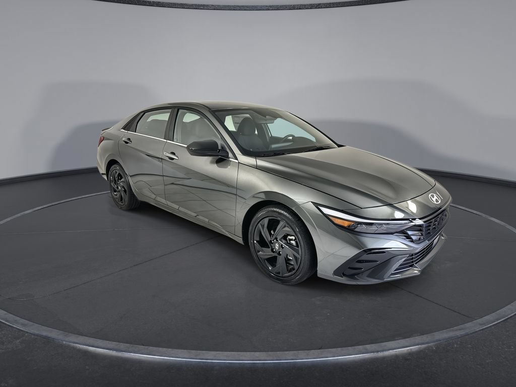 New 2026 Hyundai Elantra SEL Sport Premium FWD video 2
