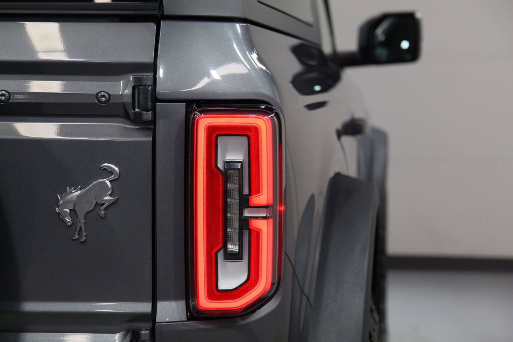 Used 2024 Ford Bronco Badlands image 17