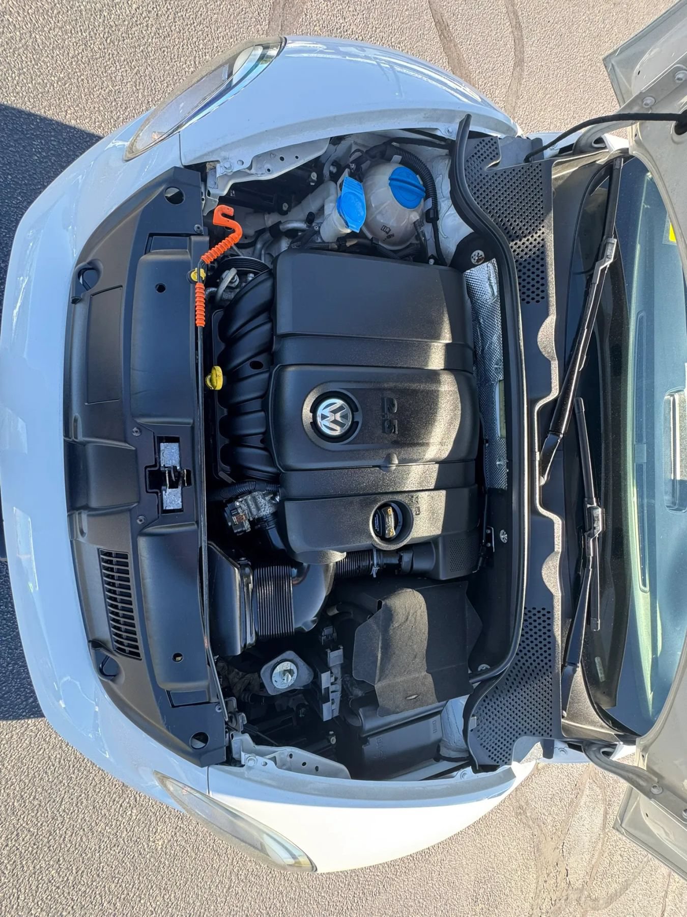 Used 2014 Volkswagen Beetle 2.5 FWD image 22