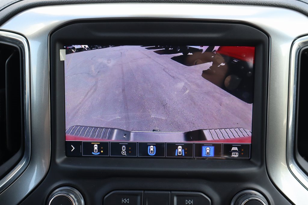 Used 2021 Chevrolet Silverado 3500 LTZ w/ LTZ Convenience Package image 10