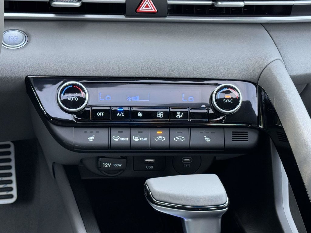 New 2026 Hyundai Elantra SEL Sport Premium FWD image 21