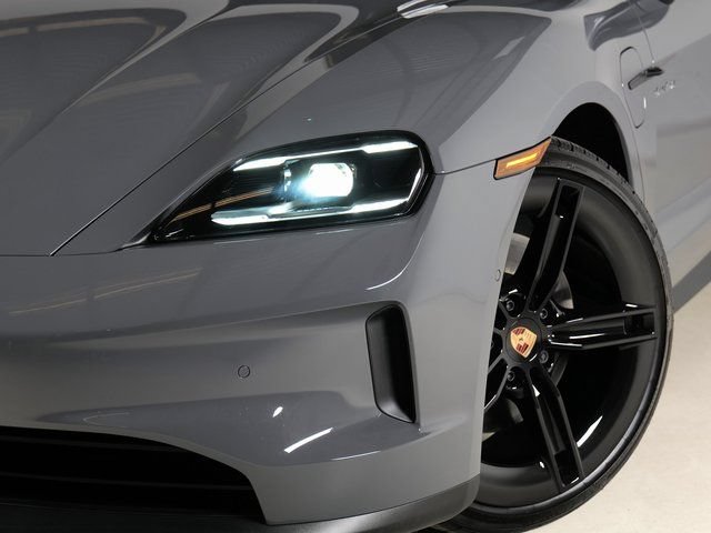 New 2026 Porsche Taycan RWD image 29