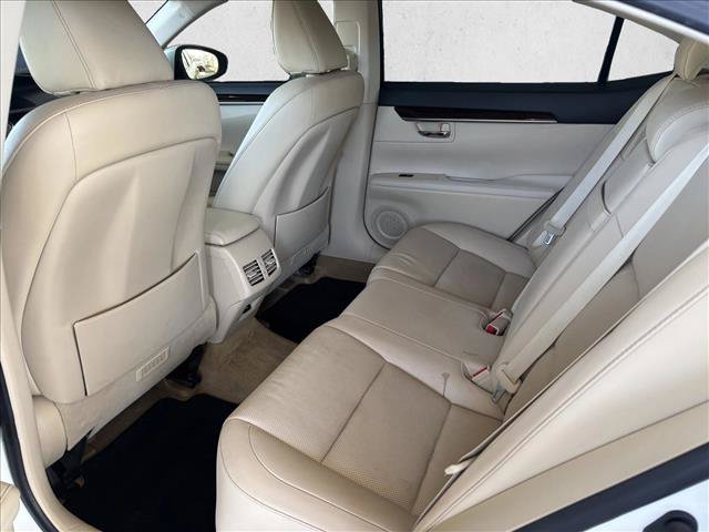 Used 2014 Lexus ES 350 w/ Luxury Package FWD image 10