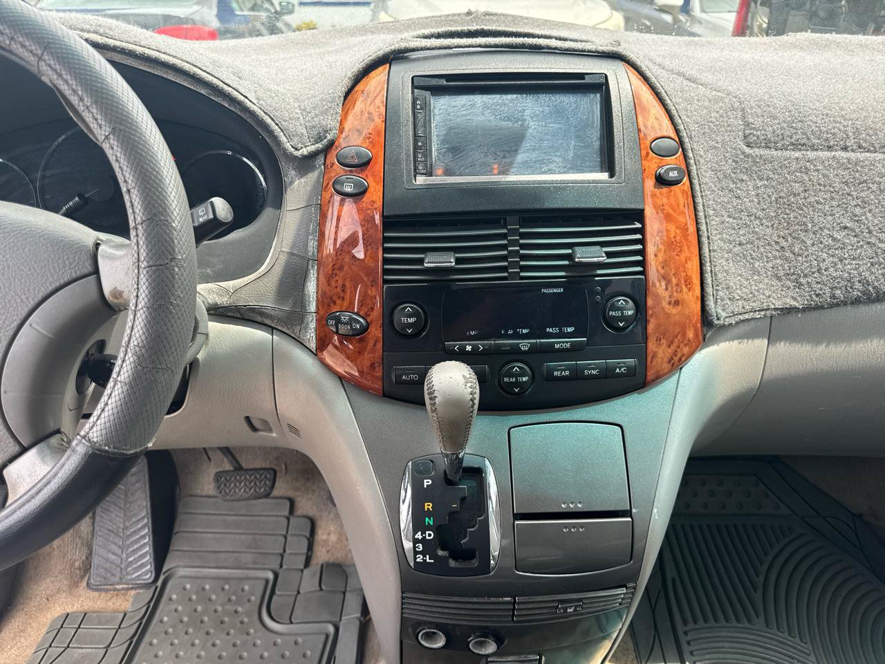 Used 2007 Toyota Sienna FWD image 15