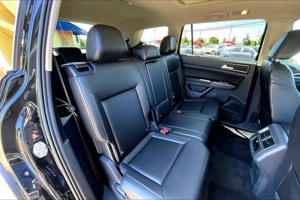 Used 2018 Volkswagen Atlas SEL FWD image 20