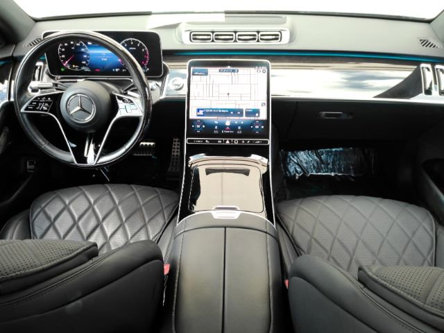 Used 2021 Mercedes-Benz S 580 4MATIC Sedan image 3