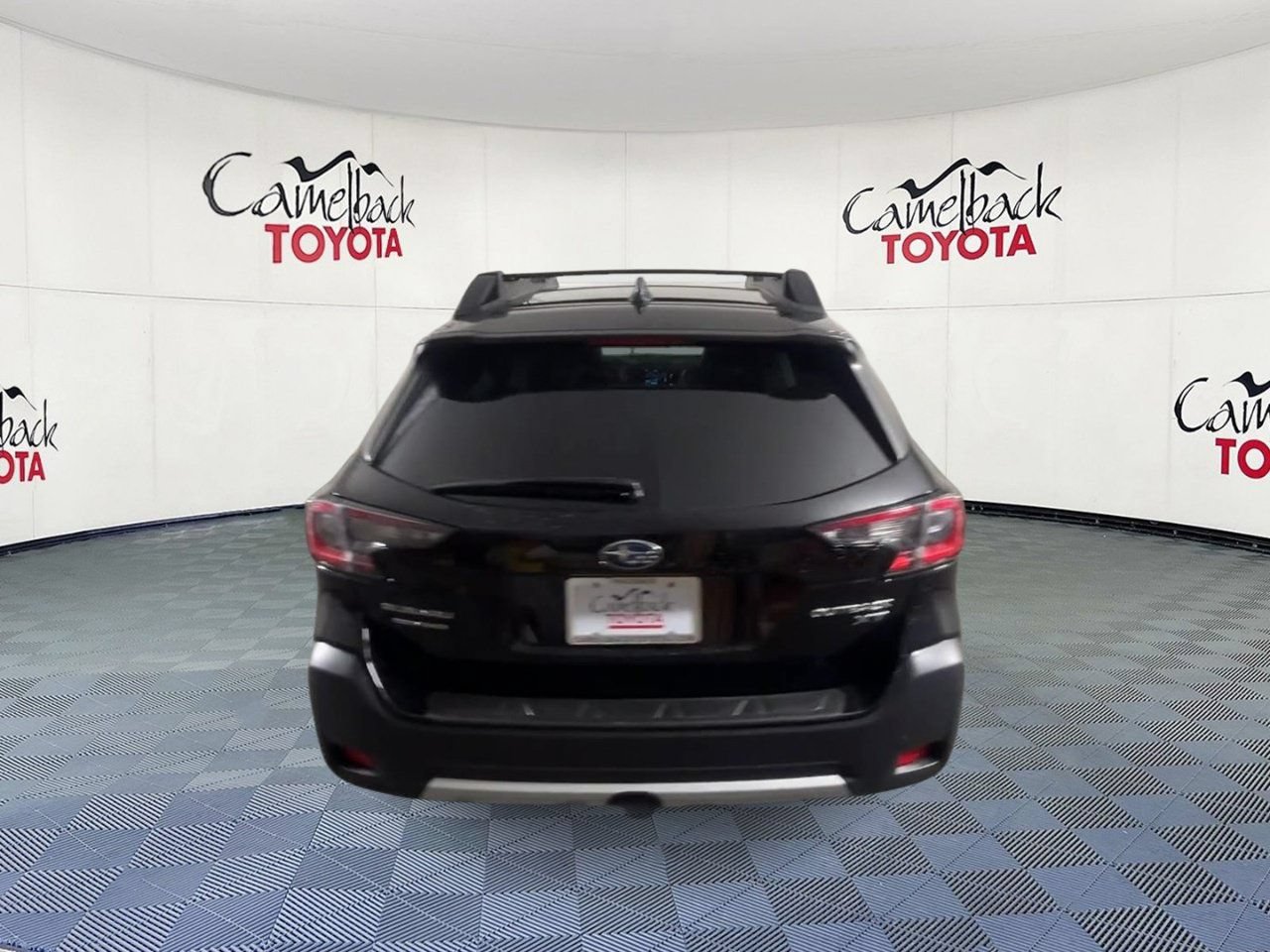 Used 2024 Subaru Outback Limited XT AWD/4WD image 9