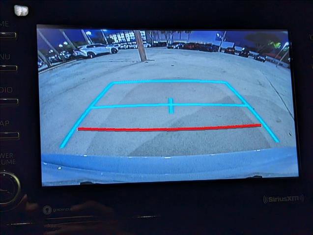 Used 2023 Toyota Camry SE image 26