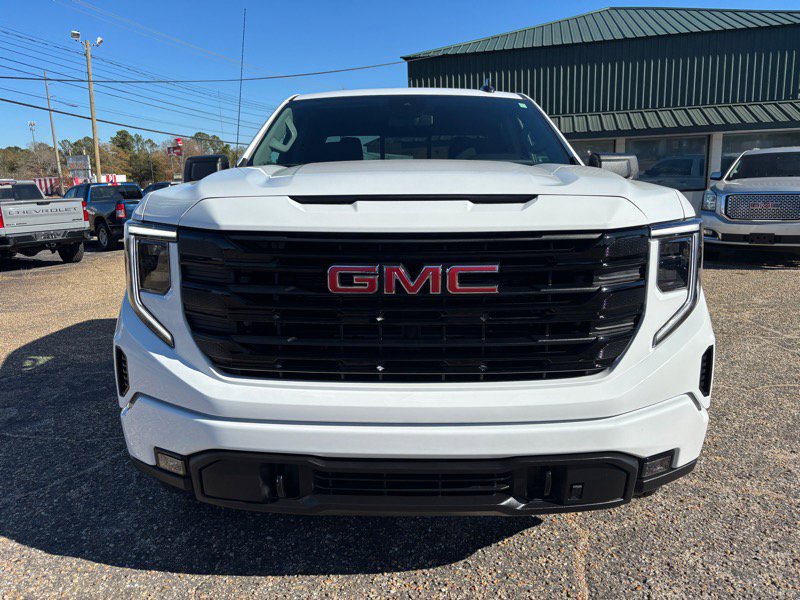 Used 2025 GMC Sierra 1500 Elevation w/ Preferred Package image 8