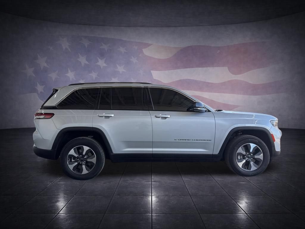 Used 2022 Jeep Grand Cherokee Limited 4xe AWD/4WD image 6