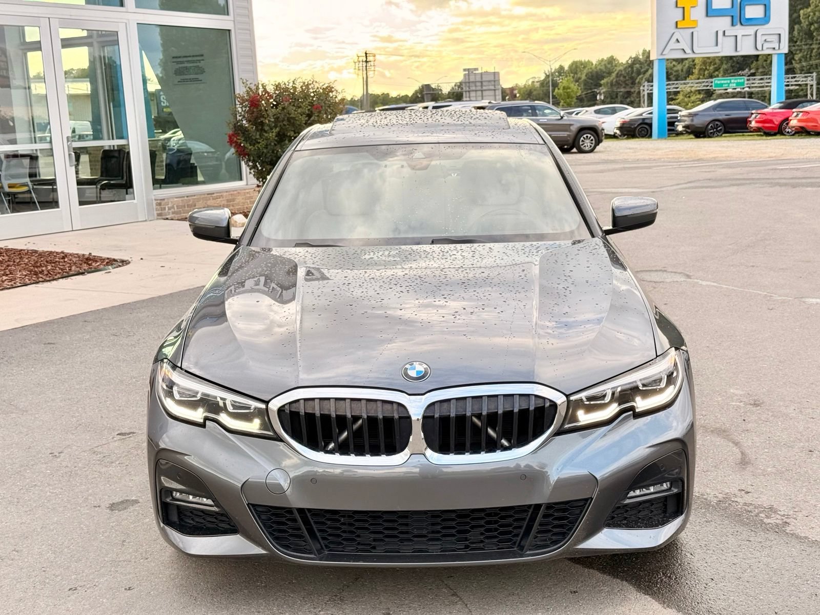 Used 2020 BMW 330i Sedan w/ M Sport Package RWD image 9