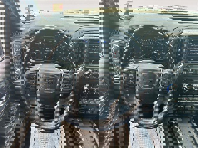 Used 2020 GMC Sierra 2500 Denali w/ Denali Ultimate Package image 12