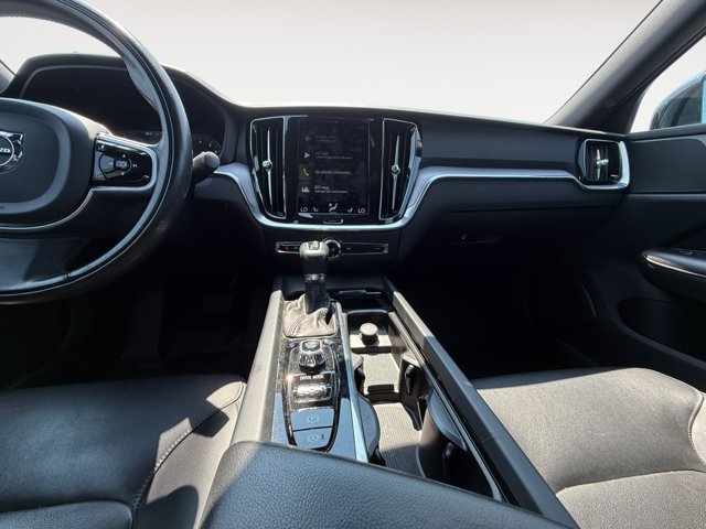 Used 2020 Volvo S60 T6 Momentum w/ Protection Package AWD/4WD image 15