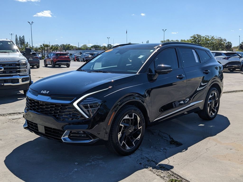Certified 2023 Kia Sportage SX AWD/4WD image 4