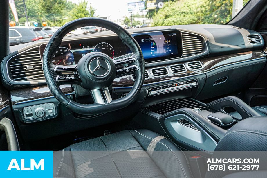 Used 2024 Mercedes-Benz GLS 580 4MATIC w/ Warmth & Comfort Package image 28
