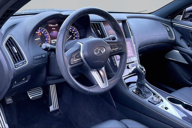 Used 2018 INFINITI Q60 3.0t Sport w/ Sensory Package 3.0T Sport image 12
