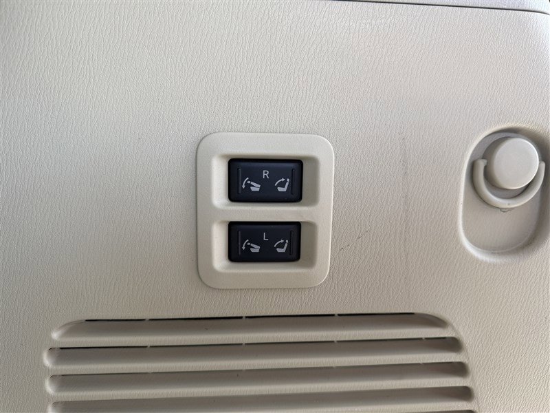 Used 2014 INFINITI QX80 4WD image 31