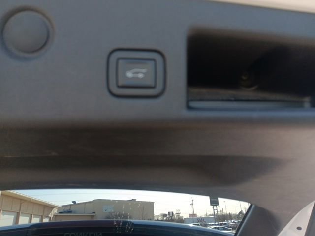 Used 2024 Chevrolet Equinox LT image 28