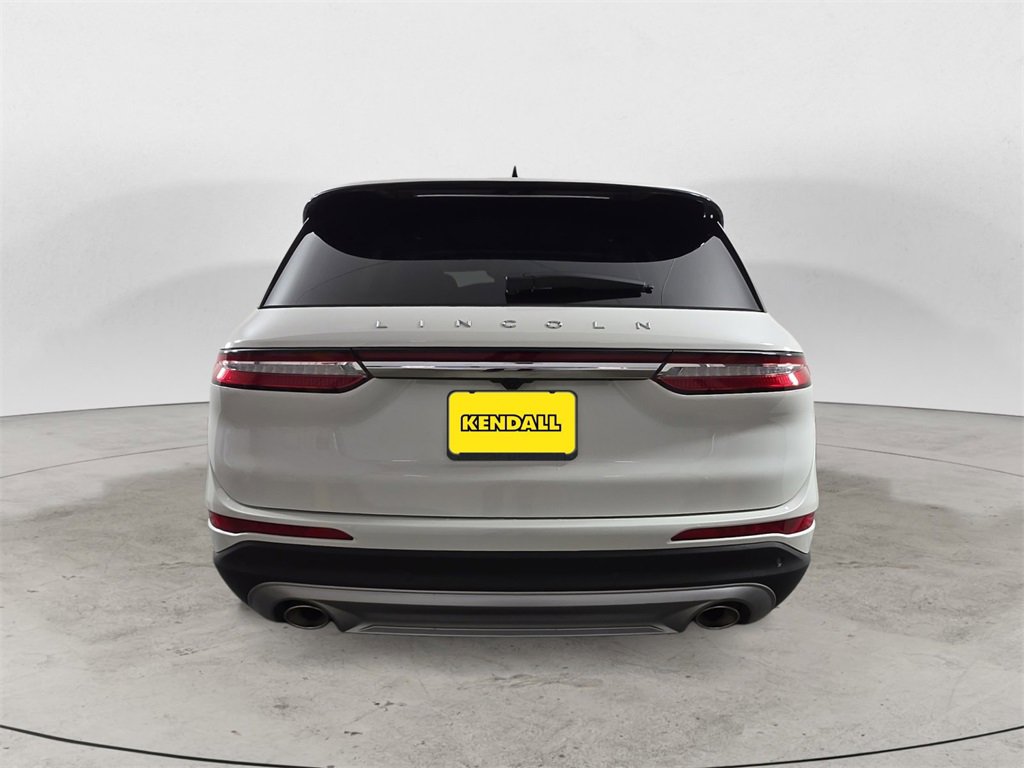 Used 2024 Lincoln Corsair Reserve w/ Equipment Group 201A image 4