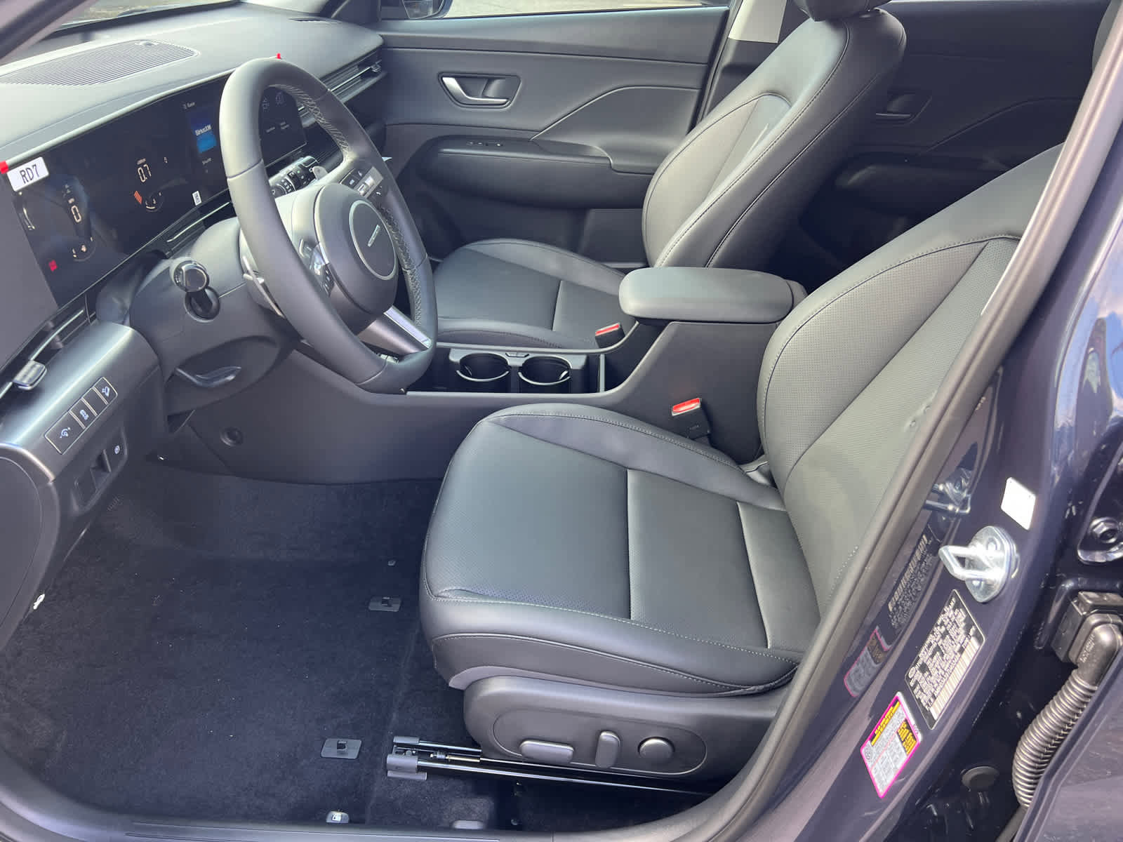 New 2026 Hyundai Kona SEL Premium FWD image 9