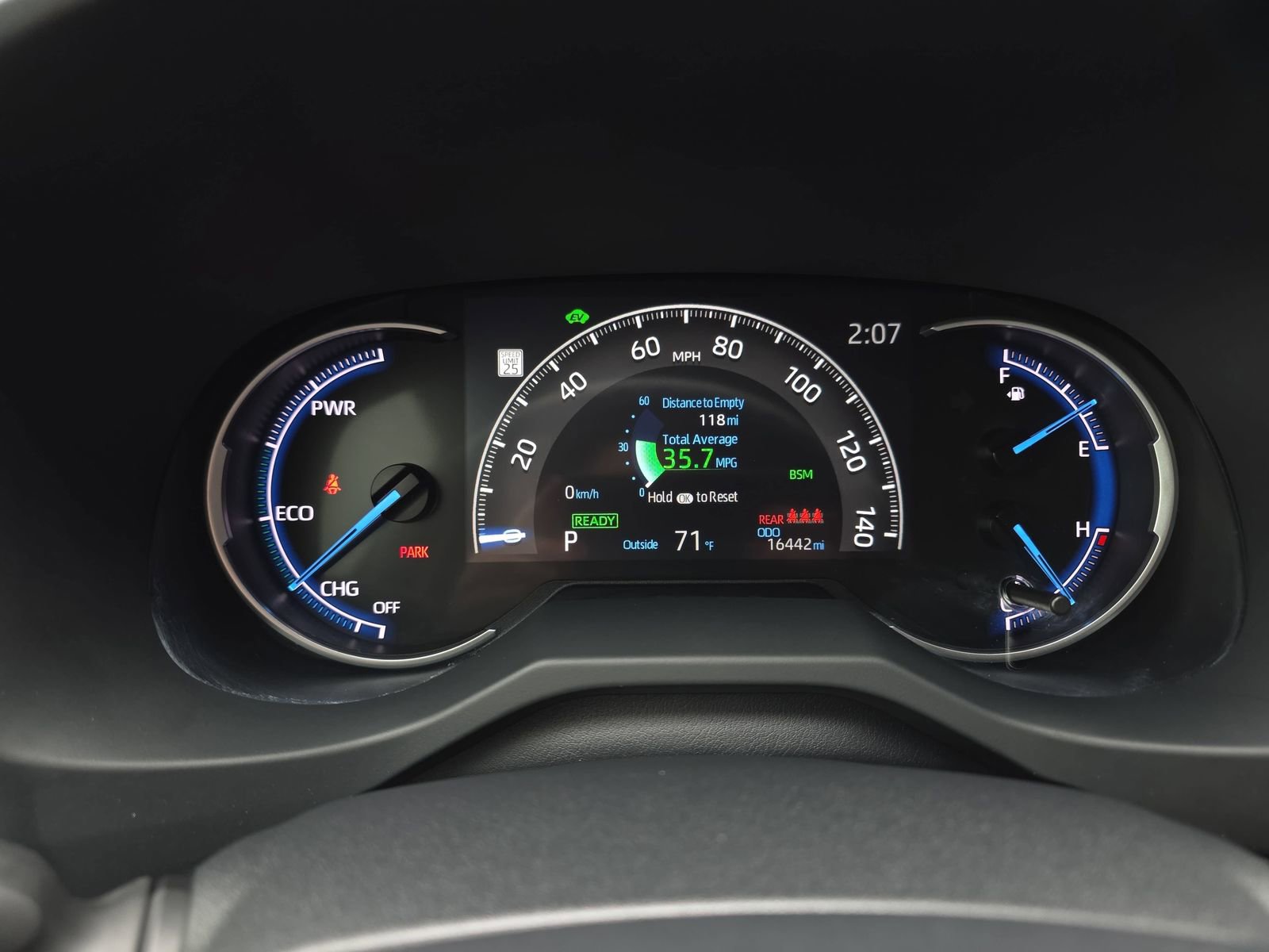 Used 2024 Toyota RAV4 XLE AWD/4WD image 18