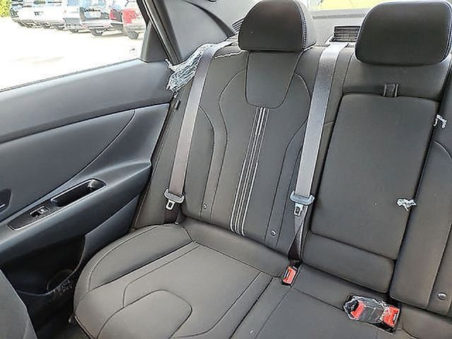 New 2026 Hyundai Elantra SEL Sport Premium FWD image 14