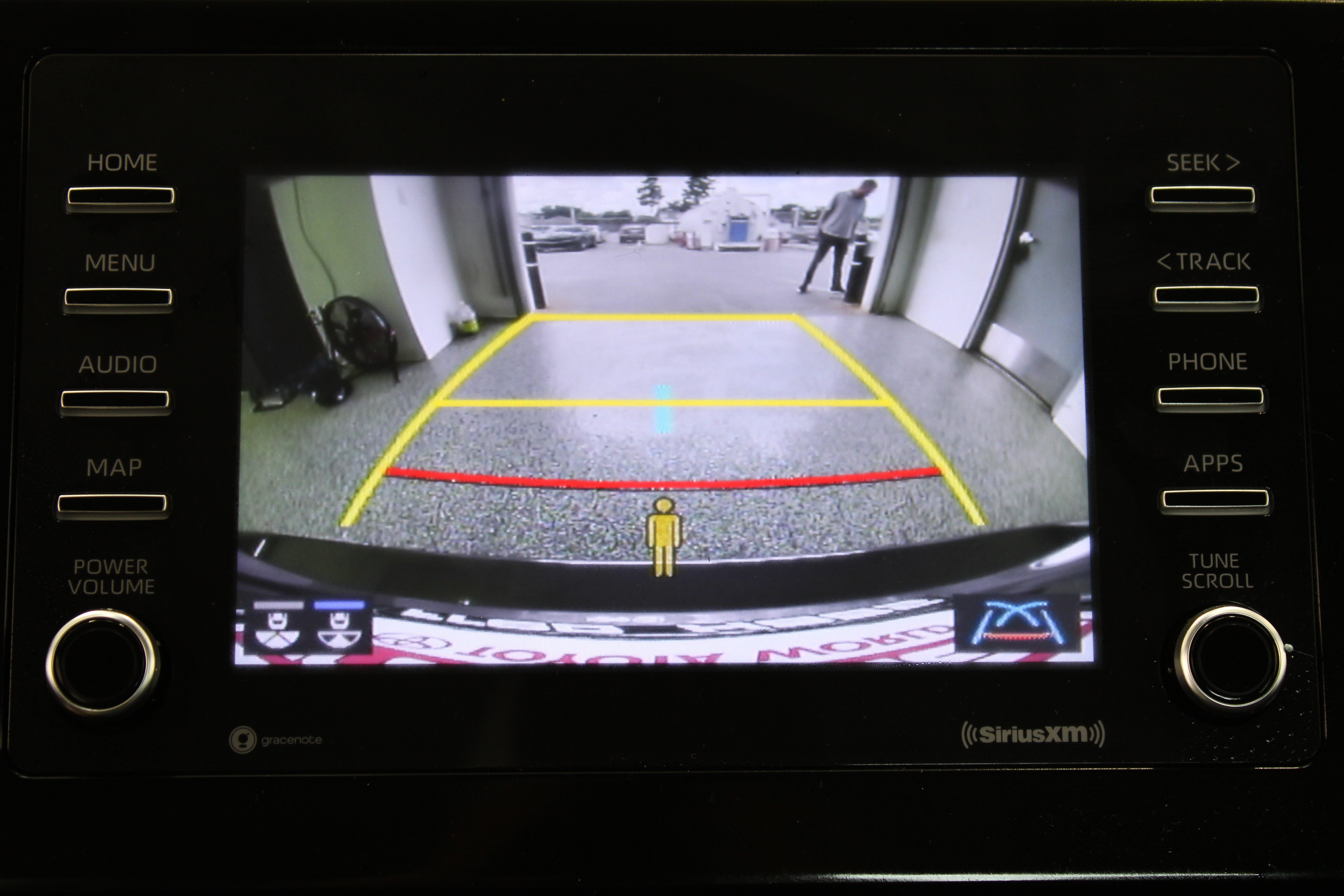 Used 2024 Toyota Camry SE w/ Convenience Package FWD image 21