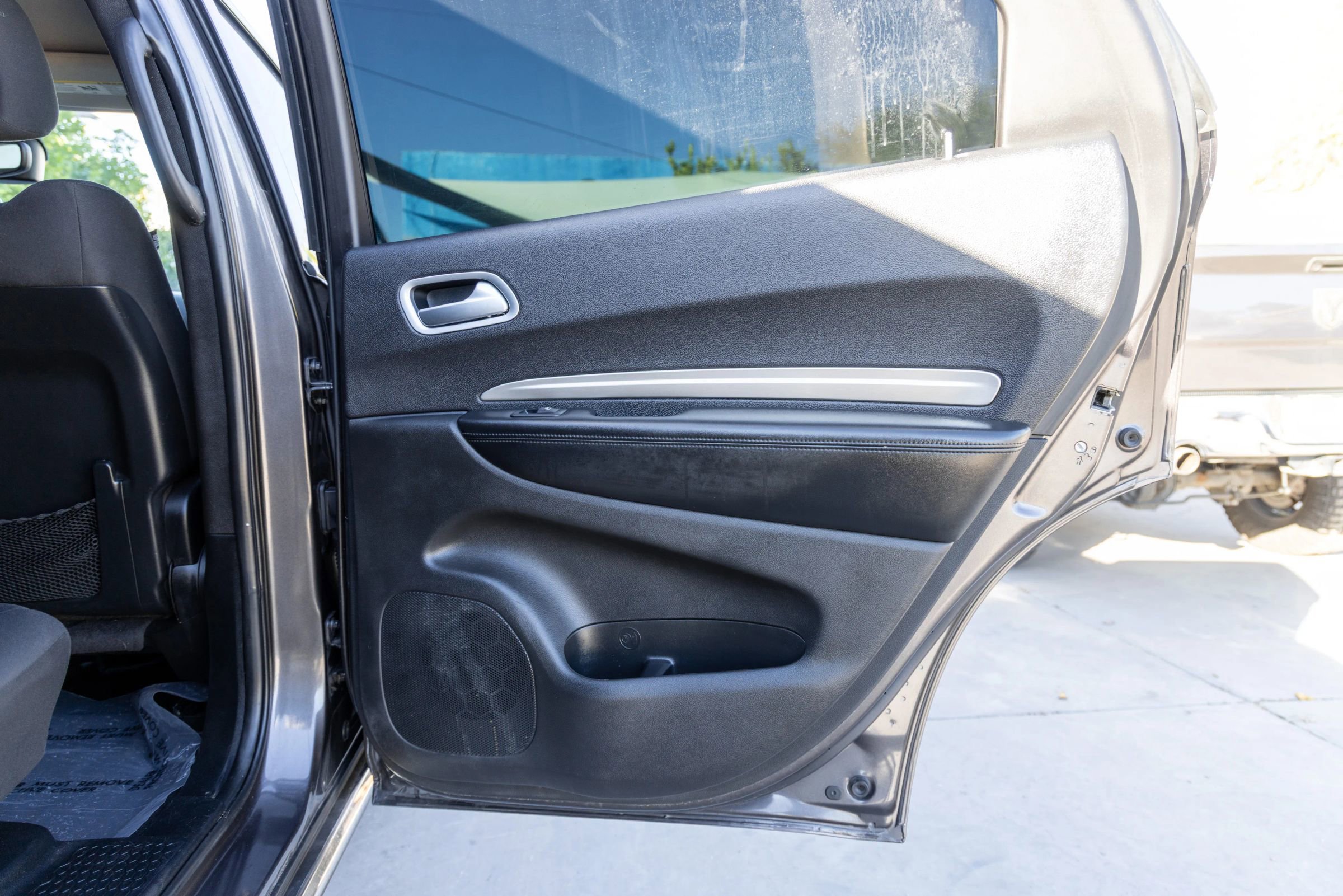 Used 2020 Dodge Durango SXT w/ 3rd Row Seating Group image 16