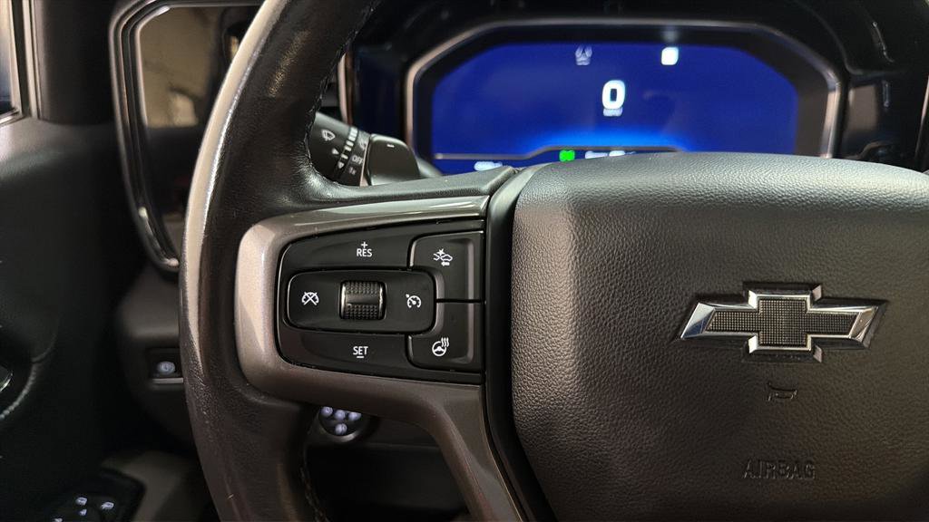 Used 2023 Chevrolet Silverado 1500 ZR2 image 27