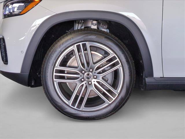 New 2026 Mercedes-Benz GLS 450 4MATIC image 10