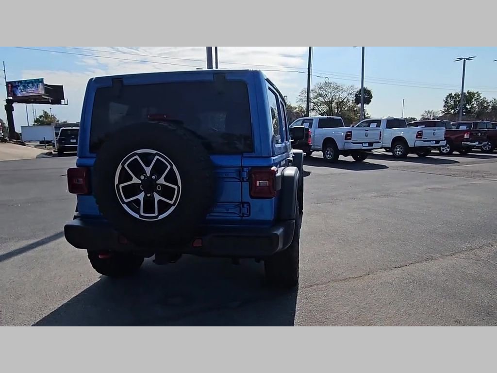 New 2026 Jeep Wrangler Unlimited Rubicon image 32