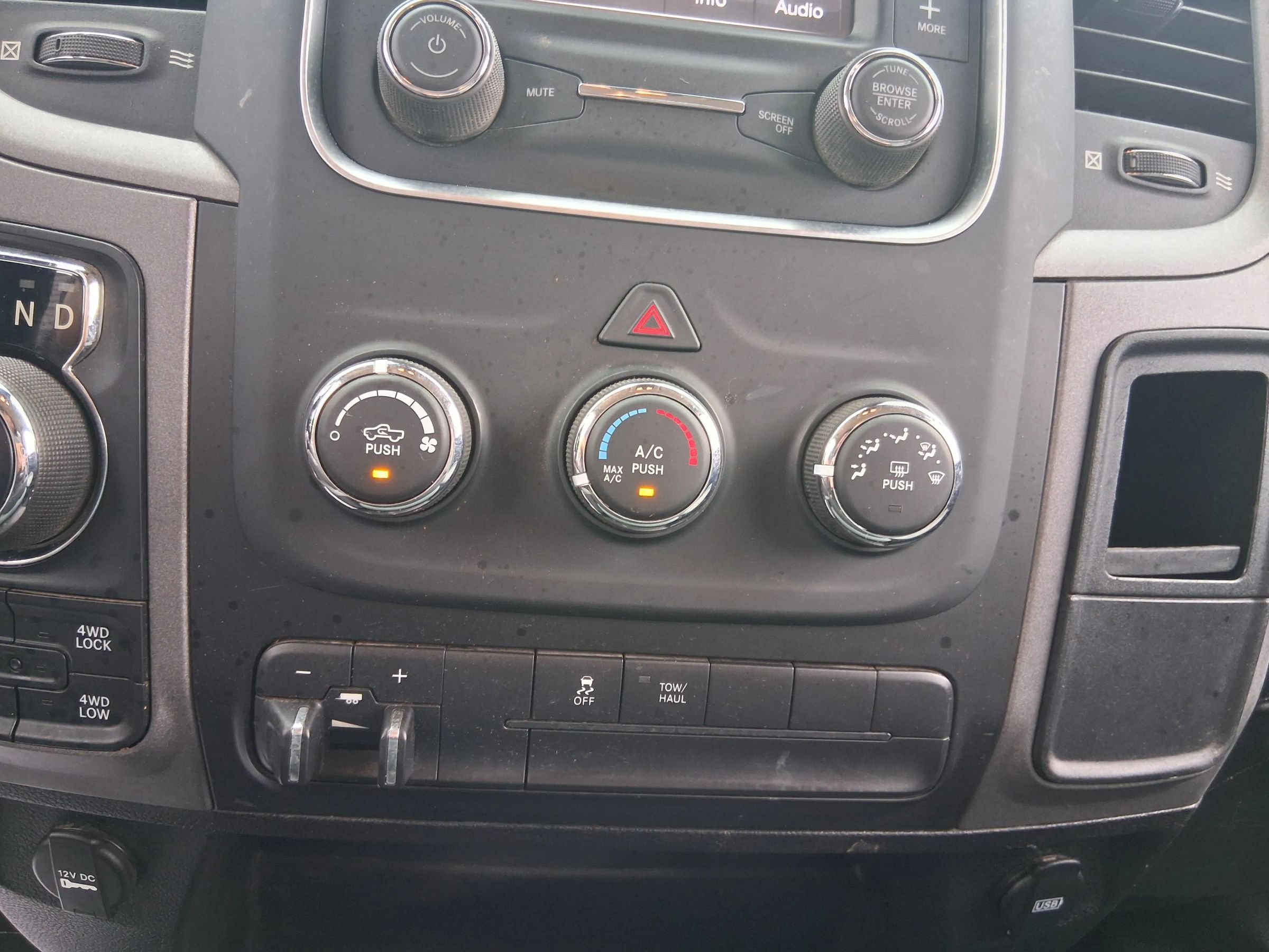 Used 2021 RAM 1500 Classic Tradesman AWD/4WD image 36