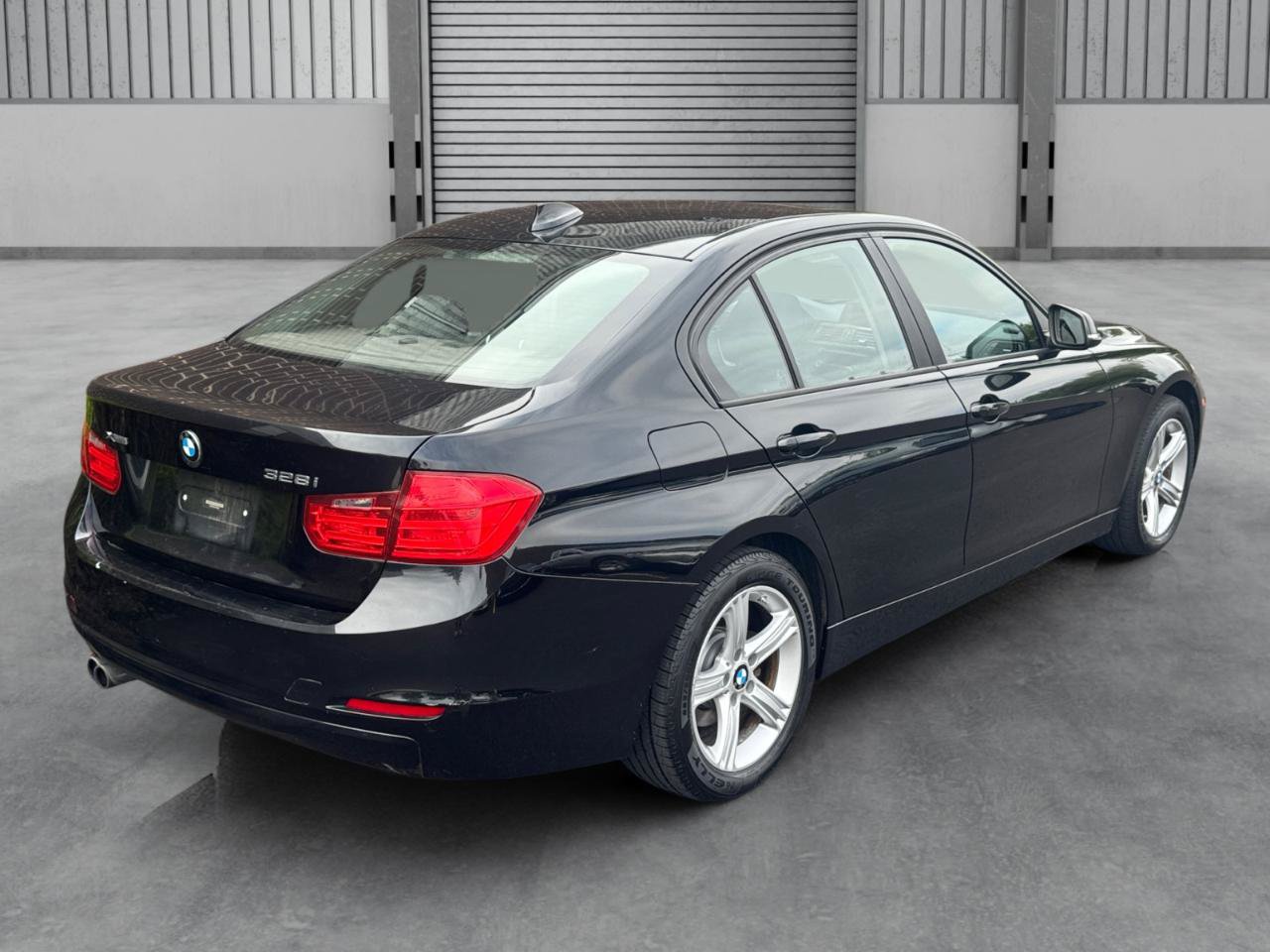 Used 2015 BMW 328i xDrive Sedan AWD/4WD image 31