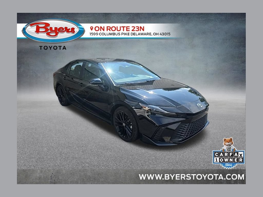 Used 2025 Toyota Camry SE