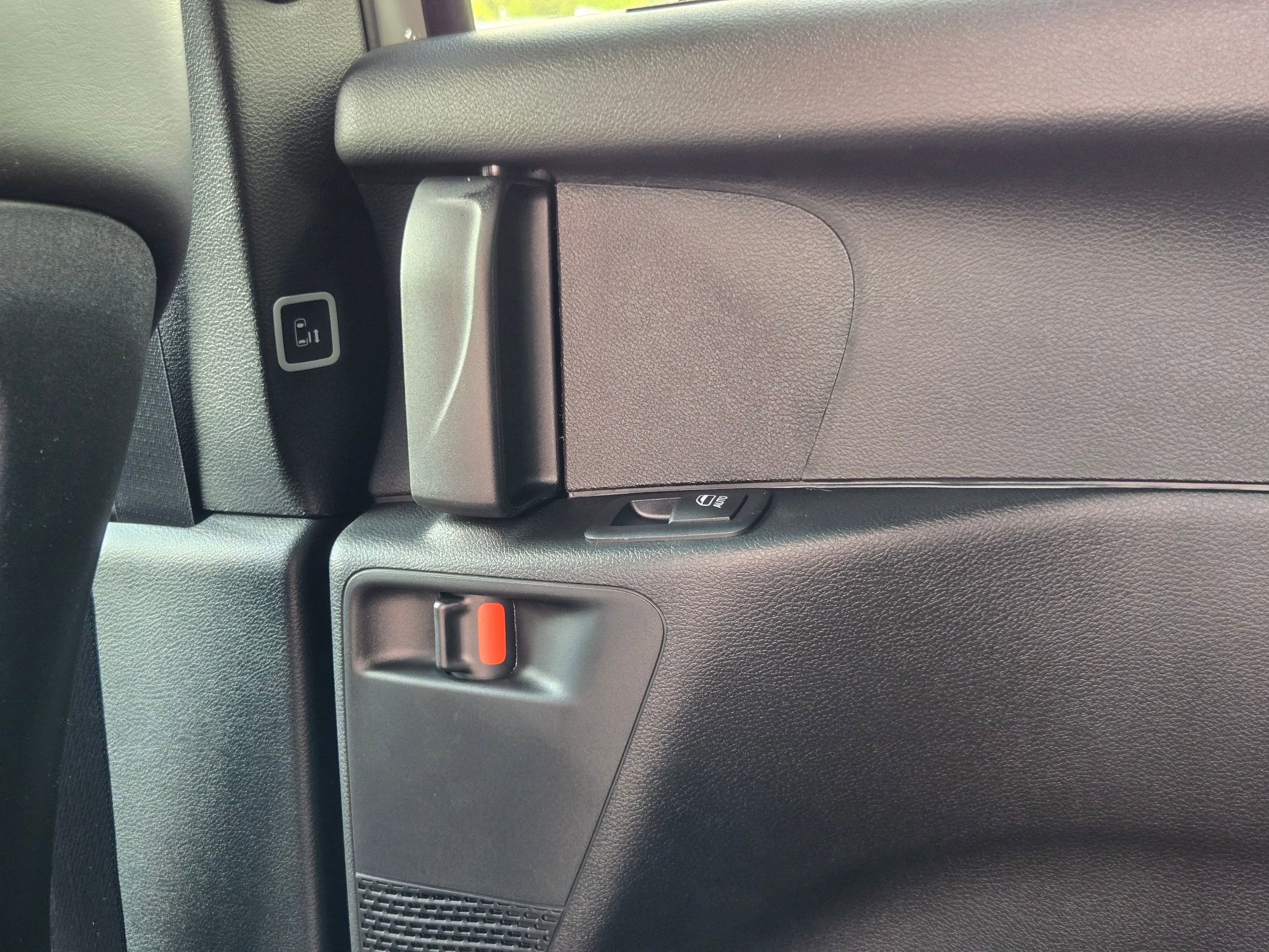 New 2027 Chrysler Pacifica Select FWD image 33