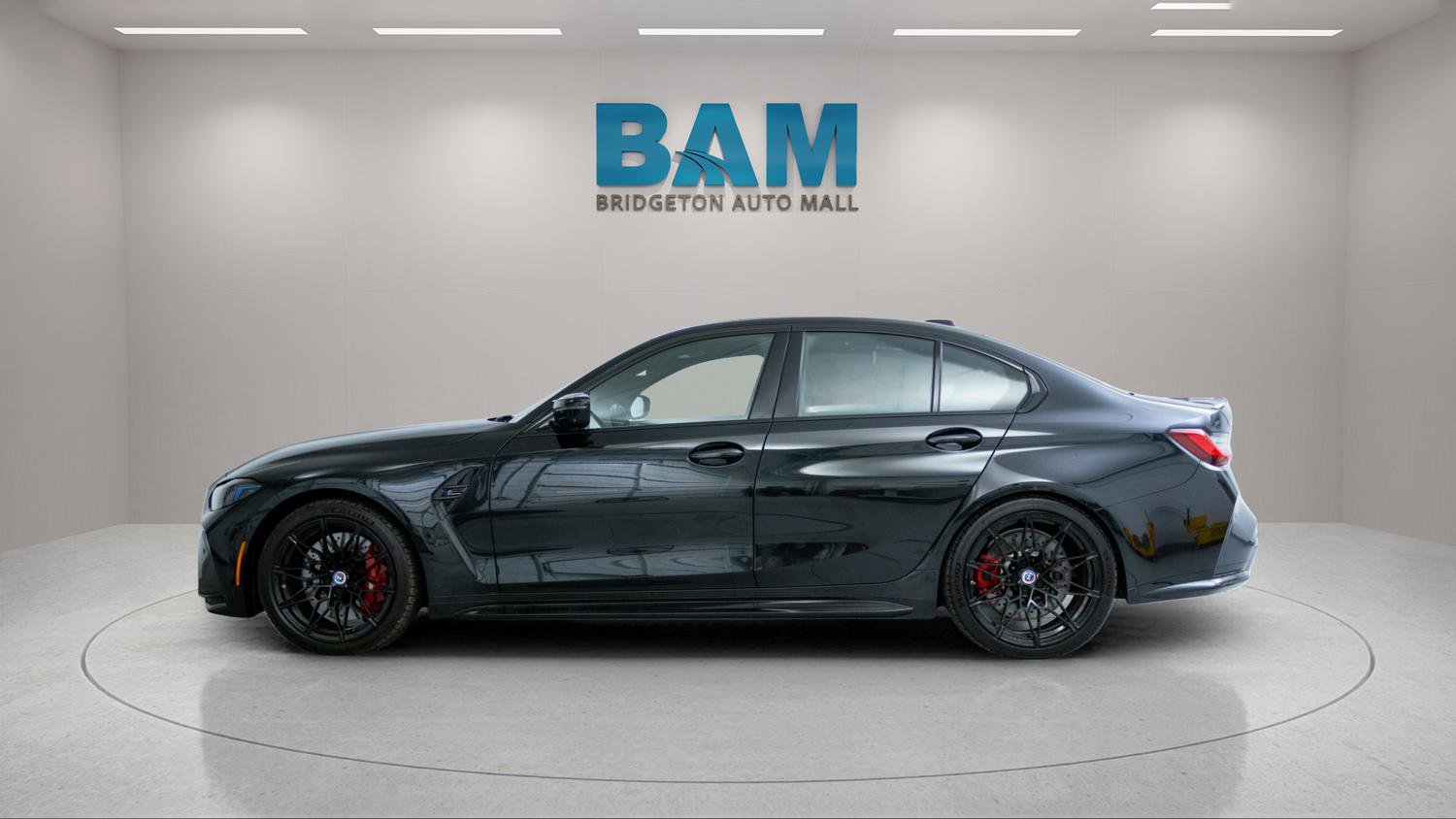 Used 2025 BMW M3 Competition AWD/4WD image 4