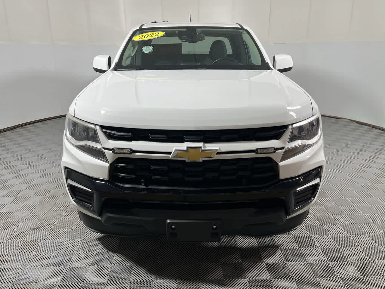 Used 2022 Chevrolet Colorado LT w/ Fleet Safety Package RWD image 3
