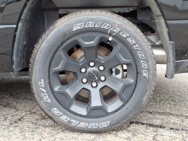New 2026 RAM 1500 Express AWD/4WD image 11