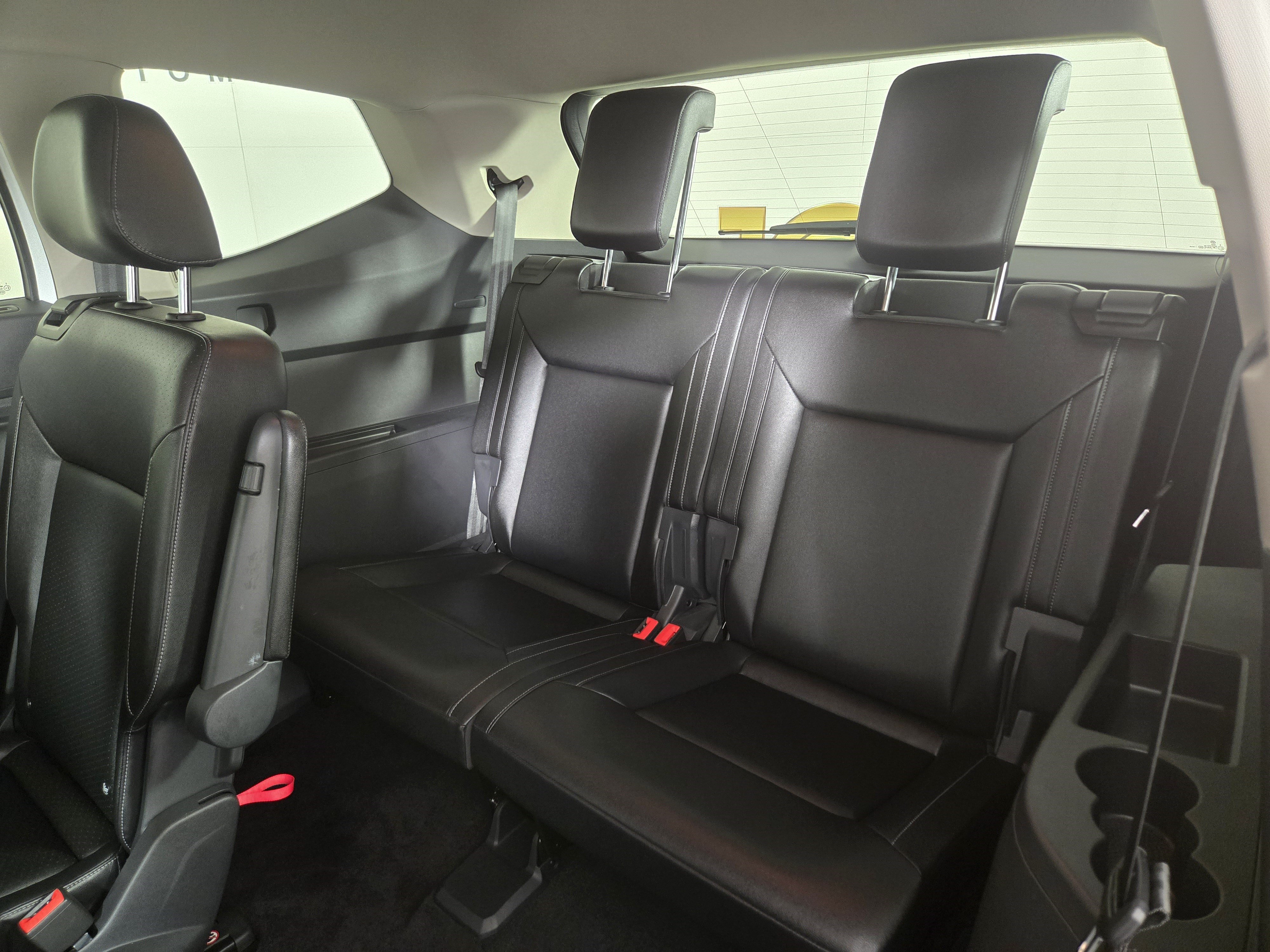 Used 2018 Volkswagen Atlas SE AWD/4WD image 13